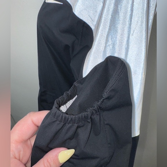 Nike Shieldrunner 3M Flash Full Zip Jacket size small - Picture 11 of 14